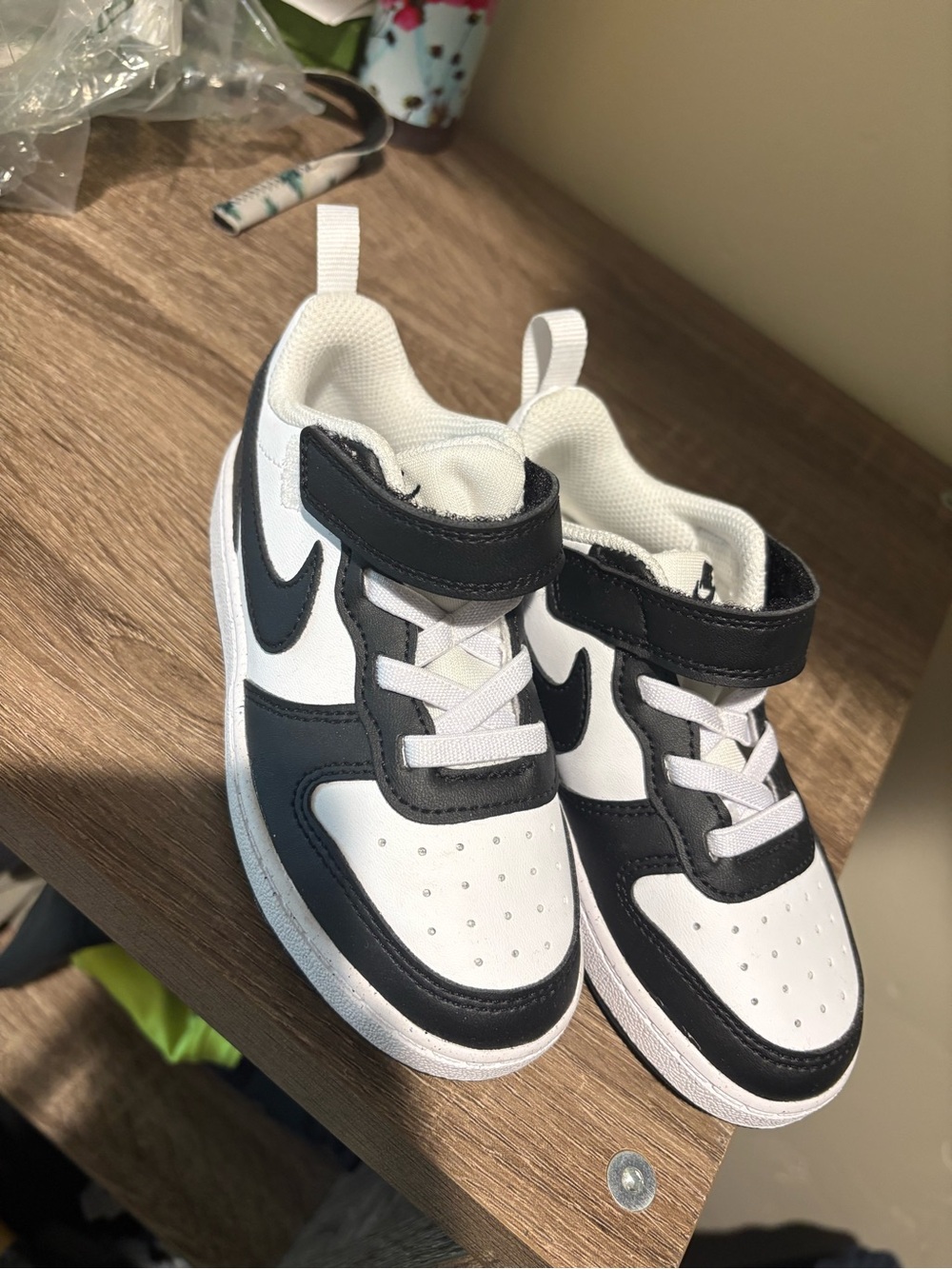 Nike Kids Black and White Low-Top Sneakers